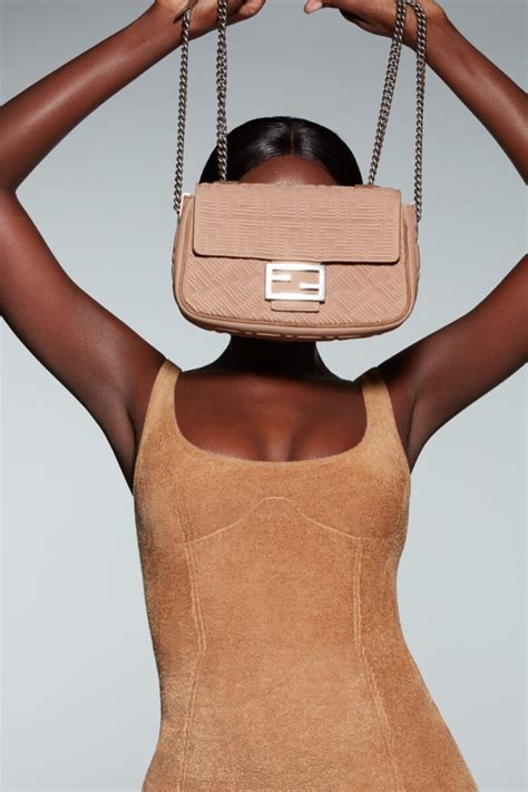 fendi skims purse